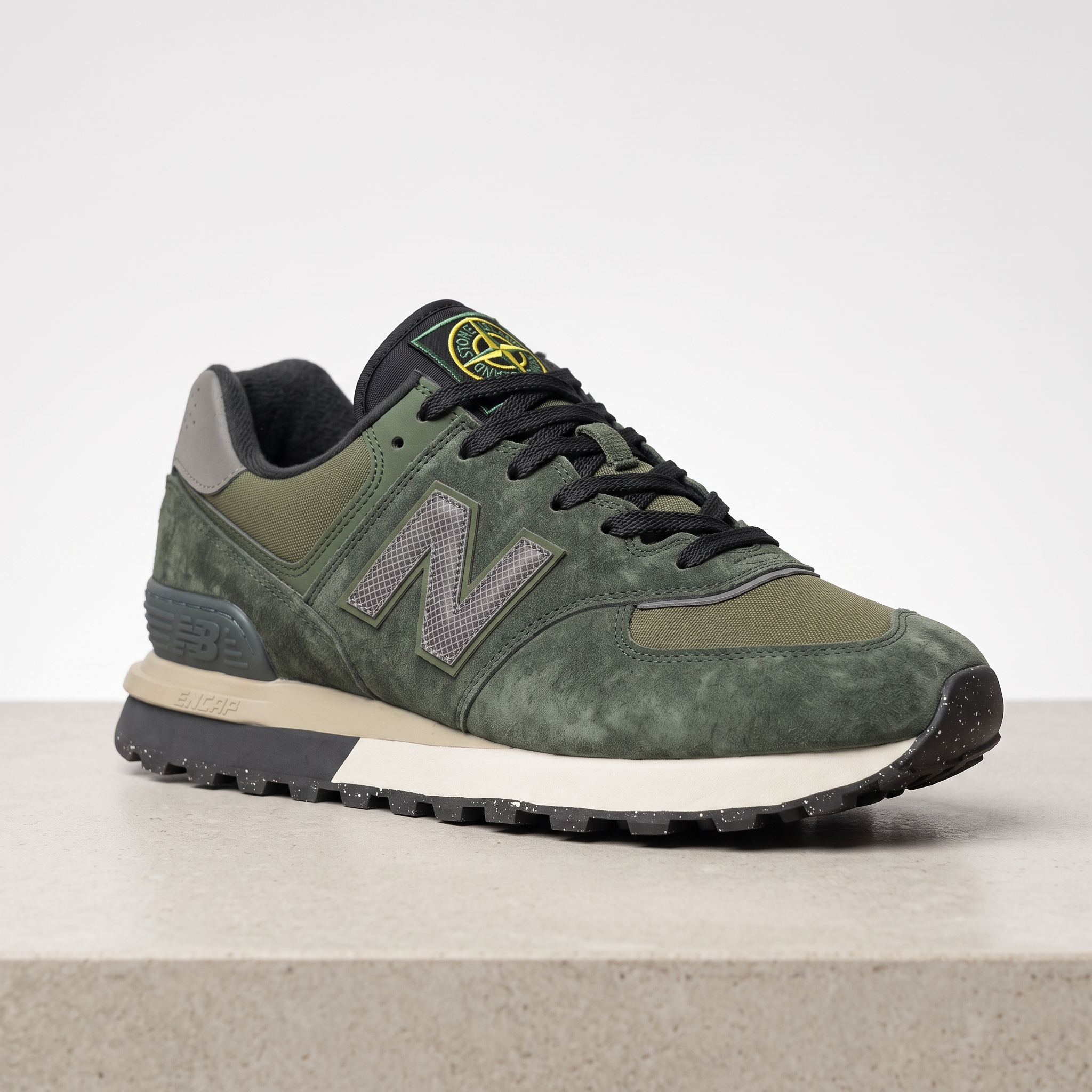 Stone Island x New Balance 574 tamno zelene bočni profil